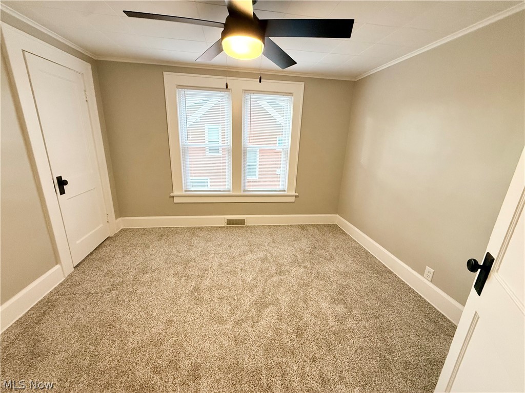 729 4th Street NW New Philadelphia OH 44663