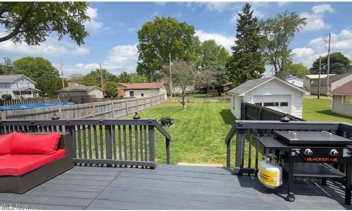 729 4th Street NW New Philadelphia OH 44663