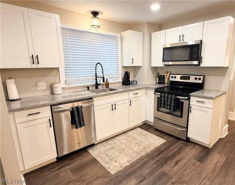 4TH Street NW New Philadelphia OH 44663
