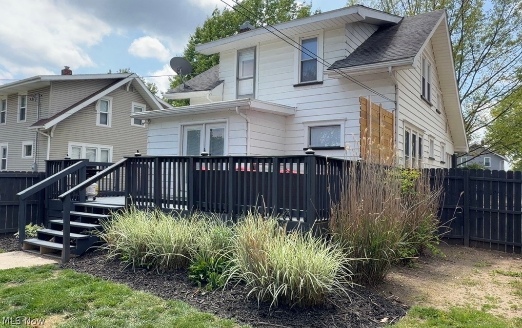 729 4th Street NW New Philadelphia OH 44663