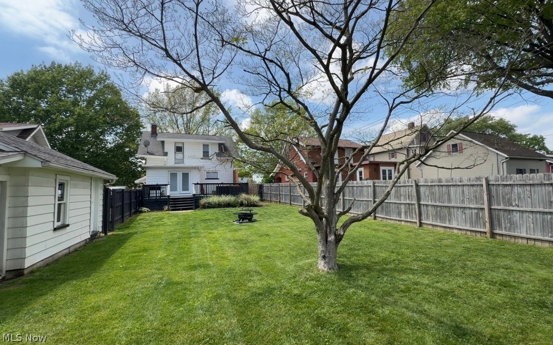 729 4th Street NW New Philadelphia OH 44663