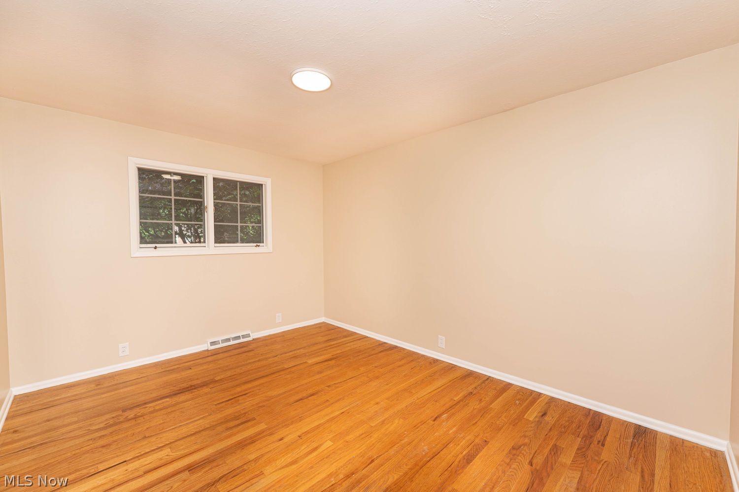 347 Royal Oak Boulevard Richmond Heights OH 44143