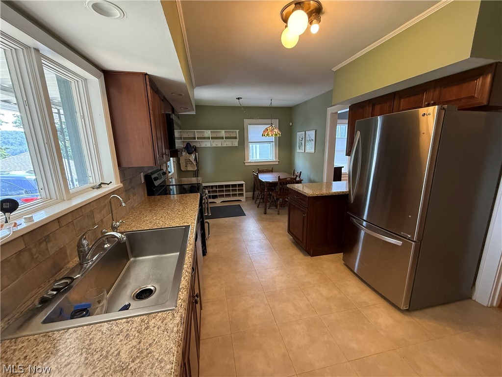 400 Thompson Avenue East Liverpool OH 43920