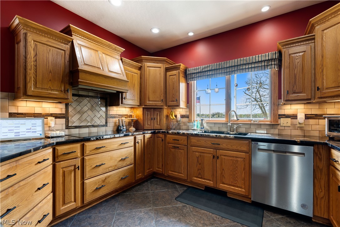 4101 Cove Circle NW Canton OH 44708