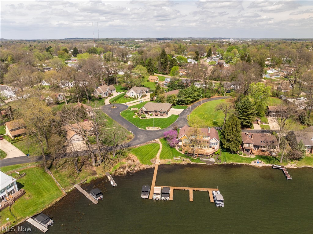 4101 Cove Circle NW Canton OH 44708