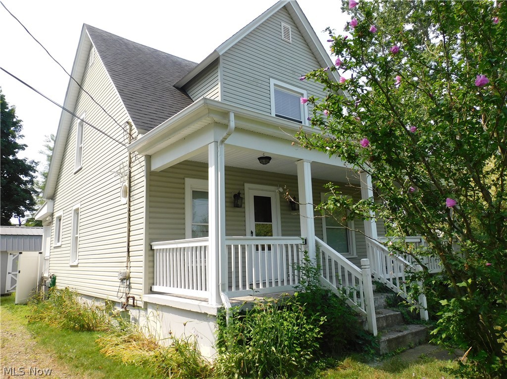 359 Fulton Street Conneaut OH 44030