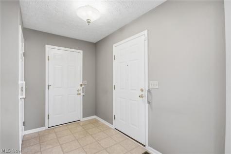 446 Rockledge Lane Brunswick OH 44212