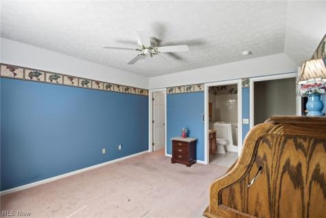 446 Rockledge Lane Brunswick OH 44212