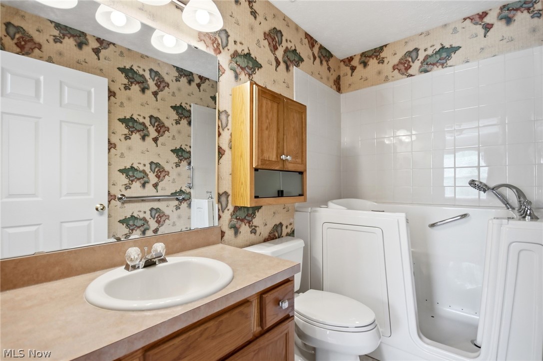 446 Rockledge Lane Brunswick OH 44212