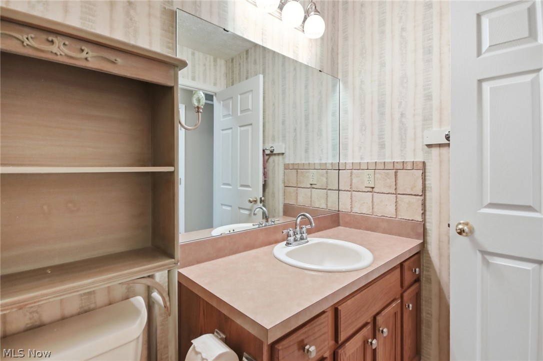 446 Rockledge Lane Brunswick OH 44212