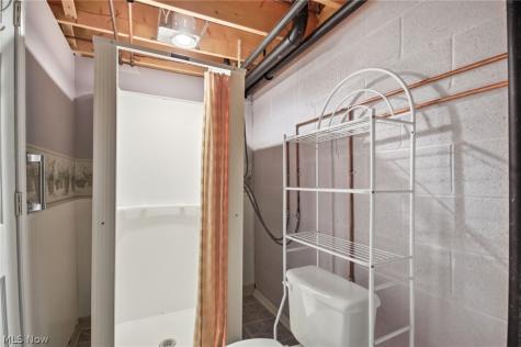 446 Rockledge Lane Brunswick OH 44212