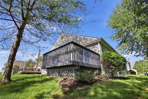 446 Rockledge Lane Brunswick OH 44212