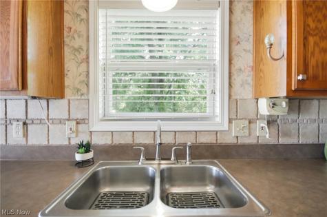 446 Rockledge Lane Brunswick OH 44212