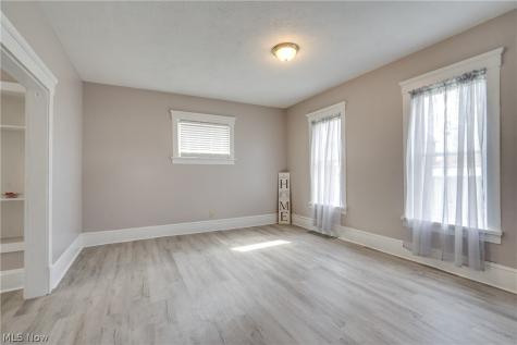 1103 Greenfield Avenue SW Canton OH 44706