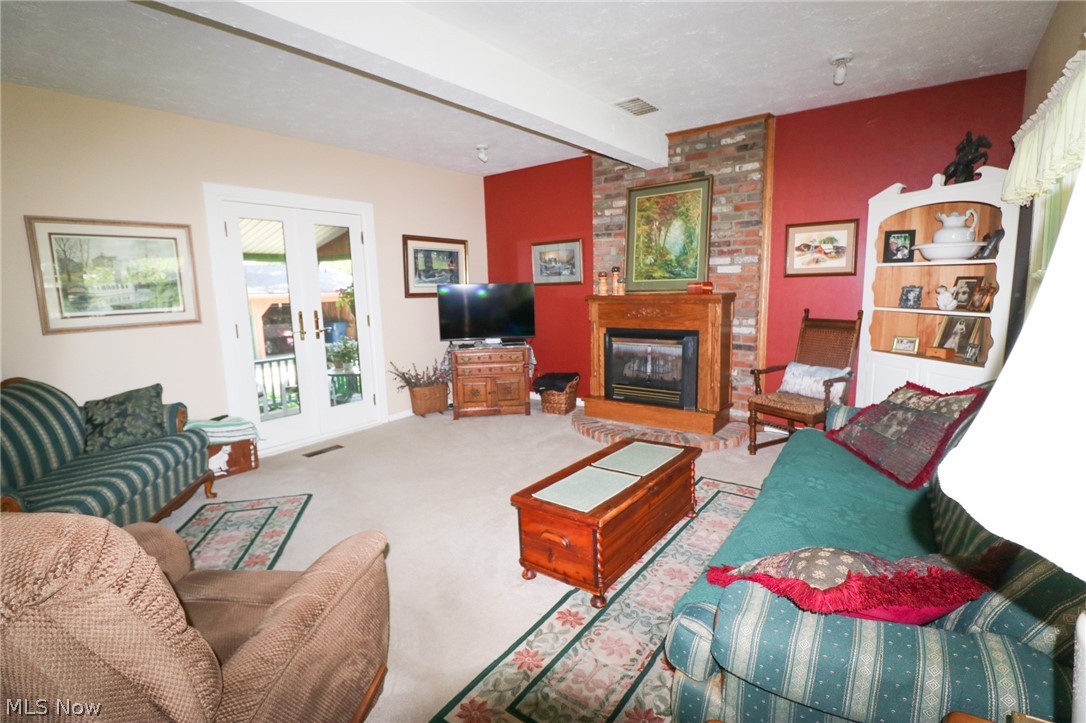 10556 E River Road Columbia Station OH 44035
