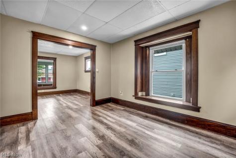 1270 Kentucky Avenue Akron OH 44314