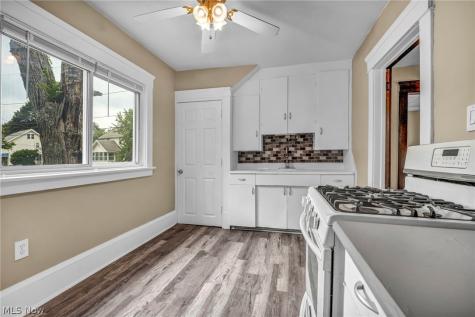 1270 Kentucky Avenue Akron OH 44314