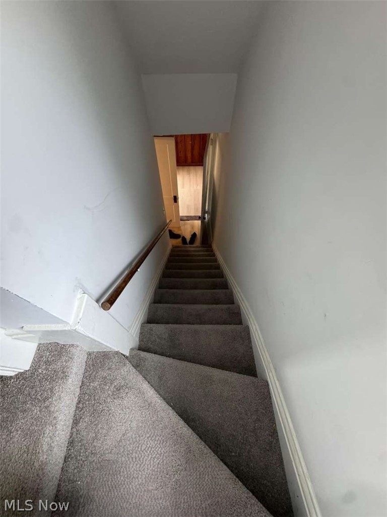 426 E 160 Street Cleveland OH 44110