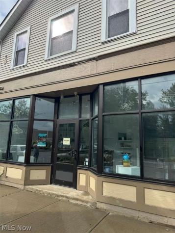426 E 160 Street Cleveland OH 44110