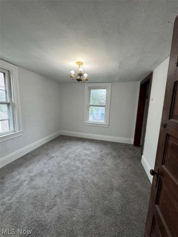 426 E 160 Street Cleveland OH 44110