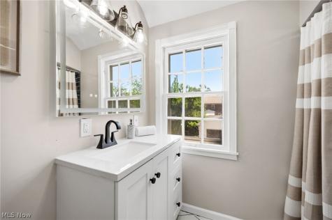 3659 Riedham Road Shaker Heights OH 44120
