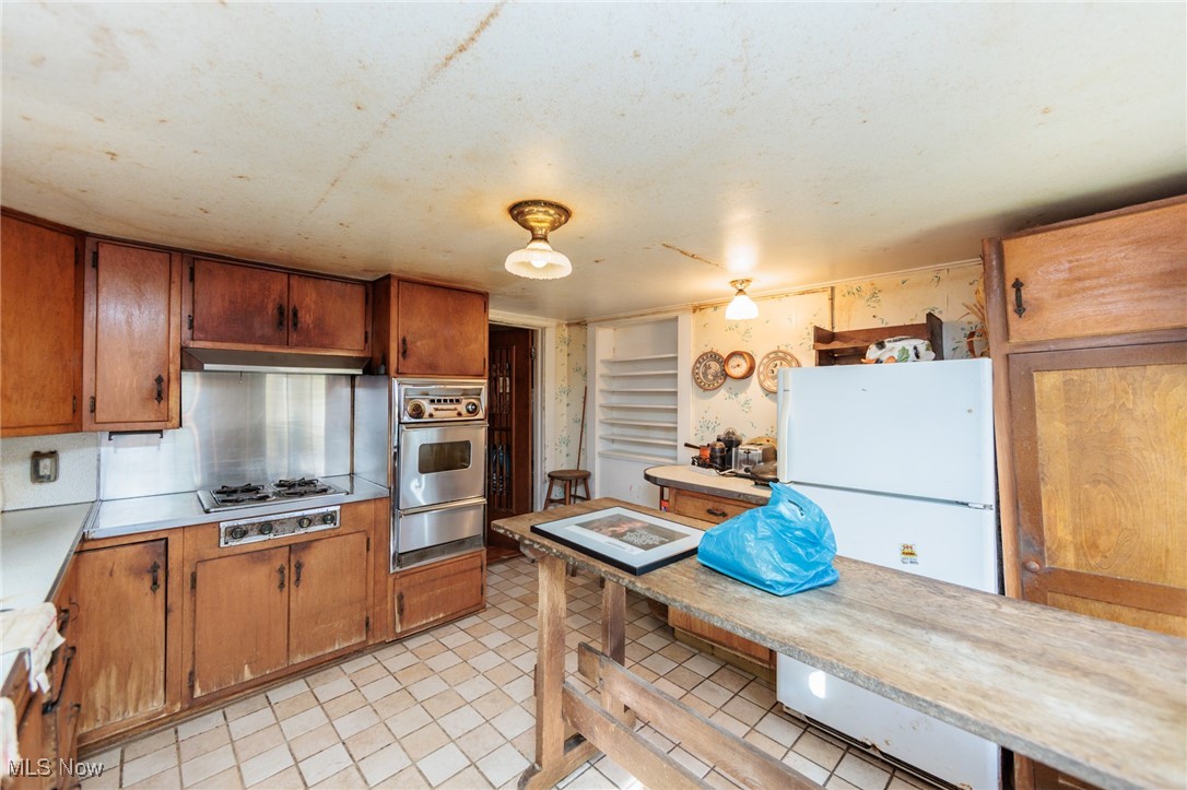 24105 Chardon Road Euclid OH 44143