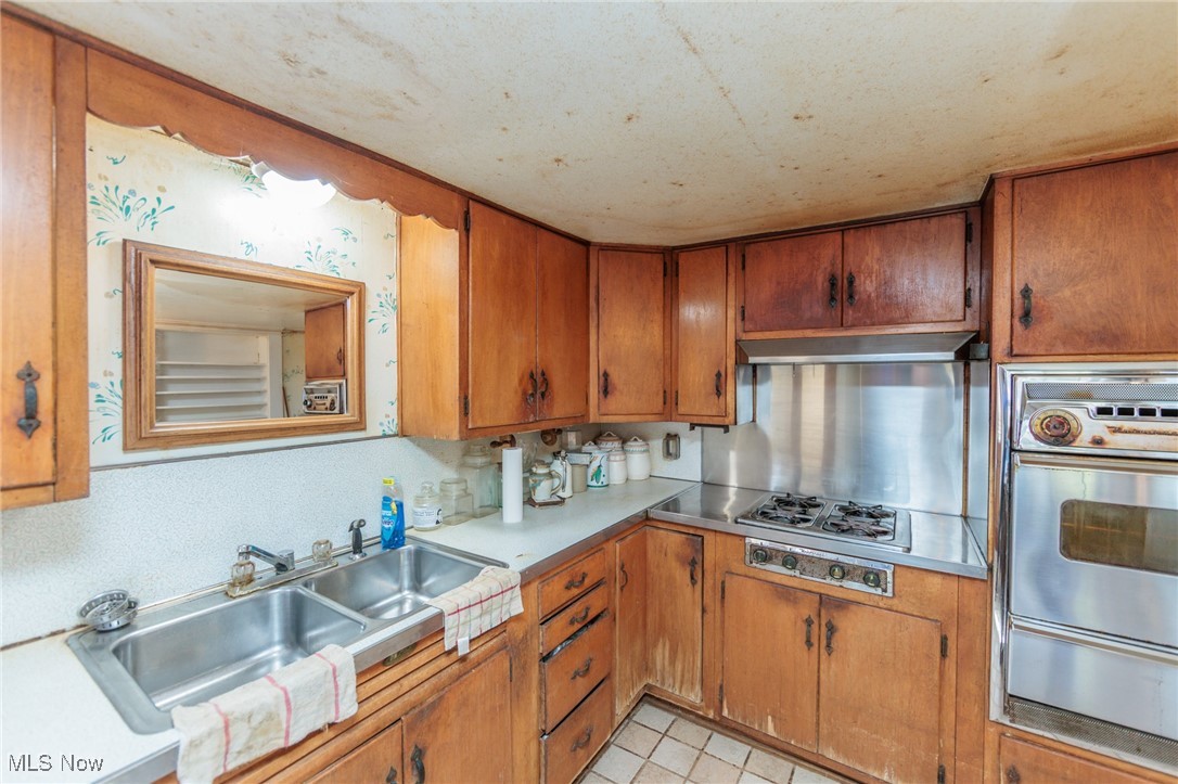 24105 Chardon Road Euclid OH 44143