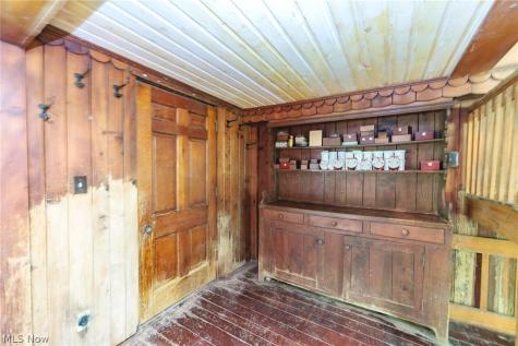 24105 Chardon Road Euclid OH 44143