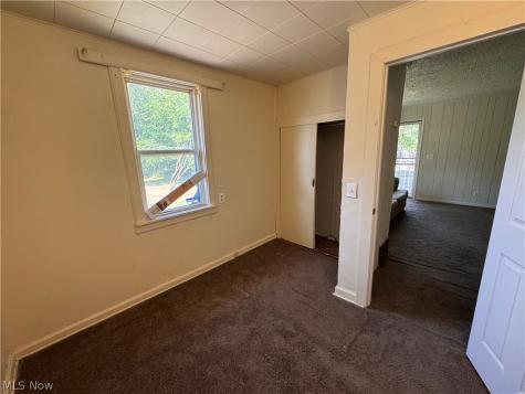 16404 Tarkington Avenue Cleveland OH 44128