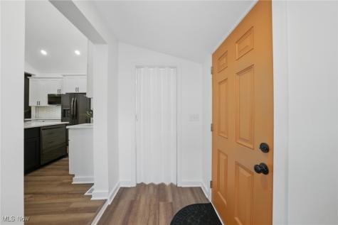 3293 W 23rd Place Cleveland OH 44109