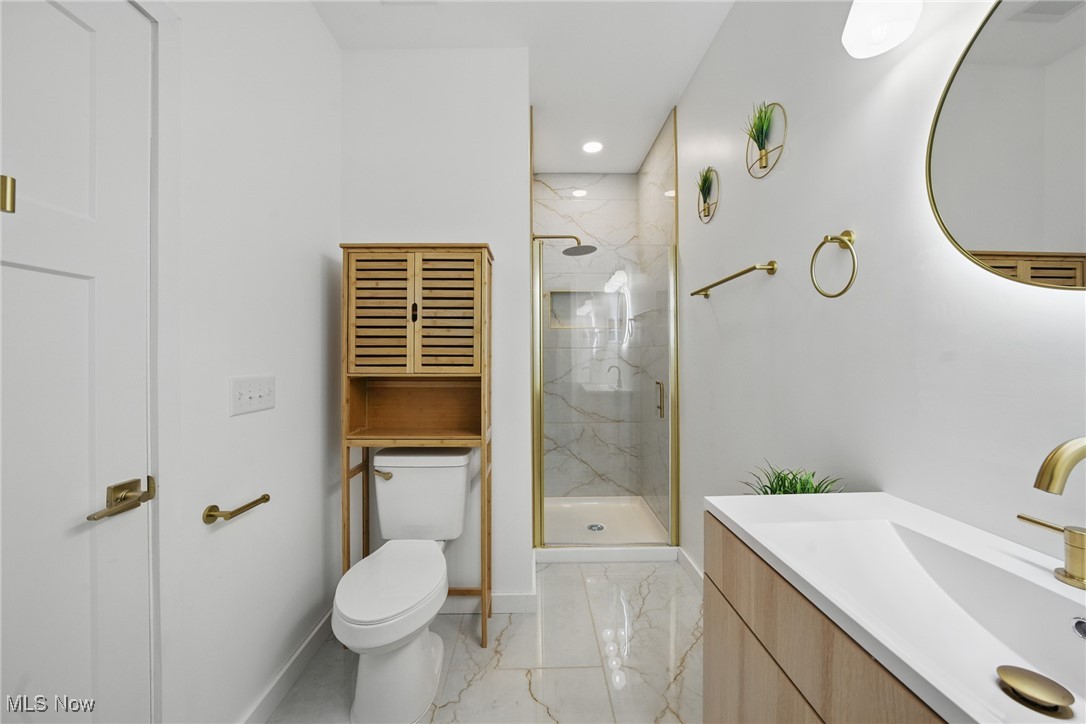3293 W 23rd Place Cleveland OH 44109