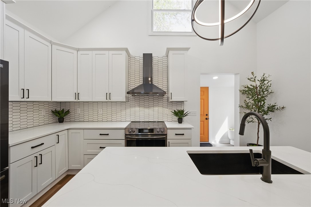 3293 W 23rd Place Cleveland OH 44109