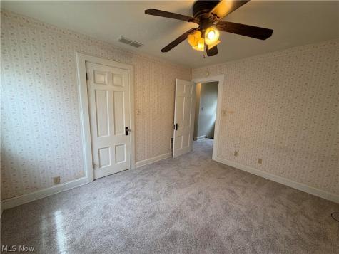 1557 D Street Lorain OH 44052
