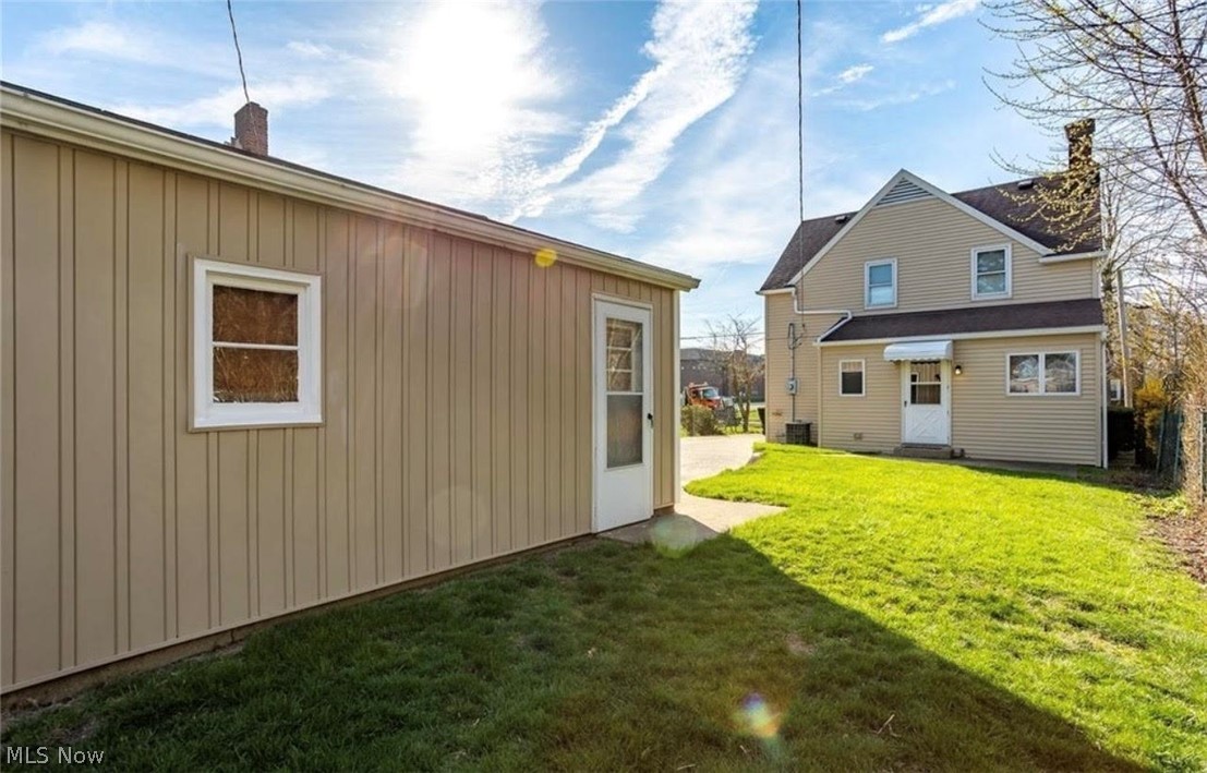1557 D Street Lorain OH 44052