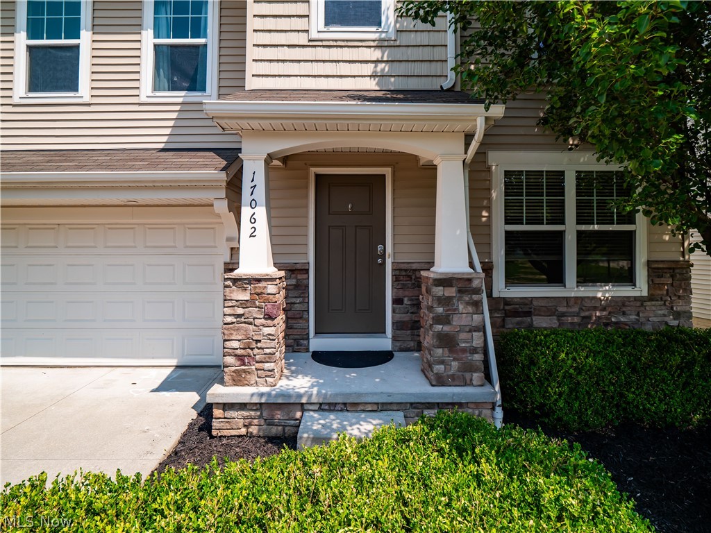 17062 Woodshire Drive Strongsville OH 44149
