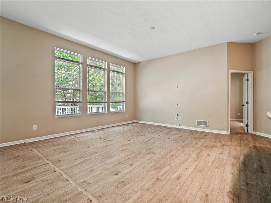 17062 Woodshire Drive Strongsville OH 44149