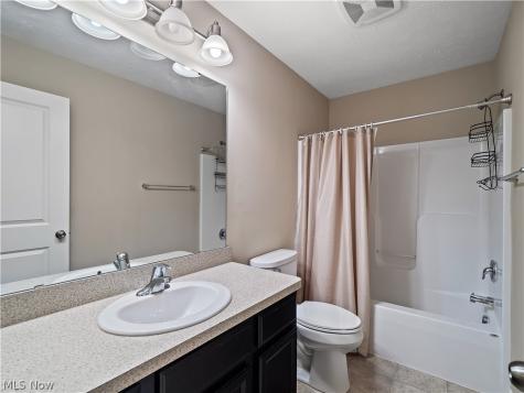17062 Woodshire Drive Strongsville OH 44149