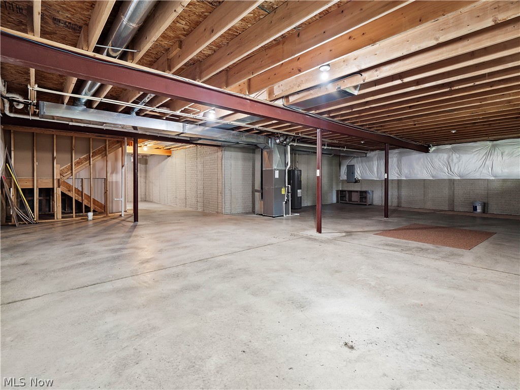 17062 Woodshire Drive Strongsville OH 44149
