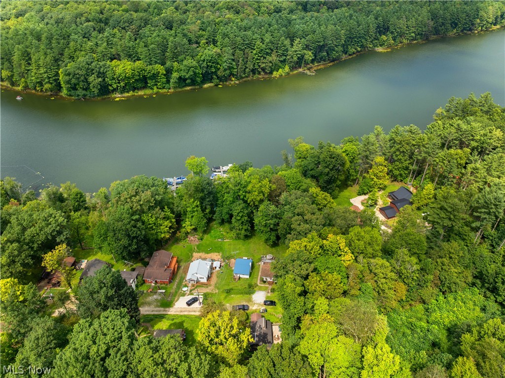 3120 Rockwood Drive SW Carrollton OH 44615