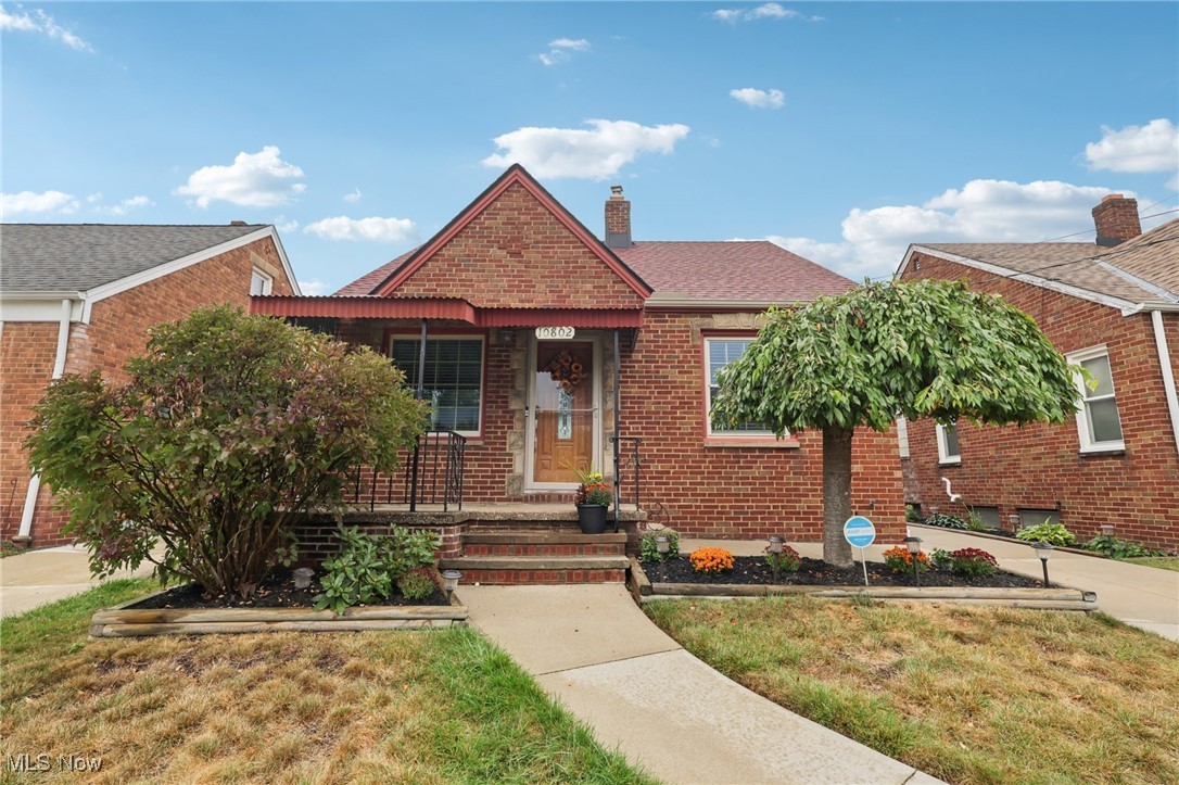 10802 Flower Avenue Cleveland OH 44111
