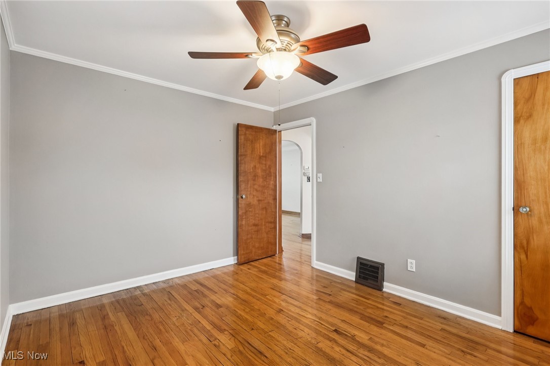 10802 Flower Avenue Cleveland OH 44111