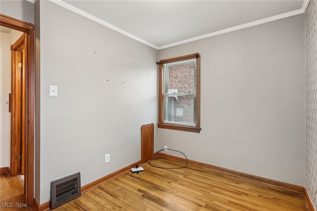 10802 Flower Avenue Cleveland OH 44111