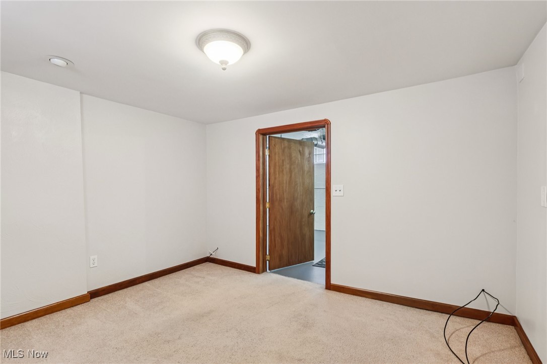 10802 Flower Avenue Cleveland OH 44111