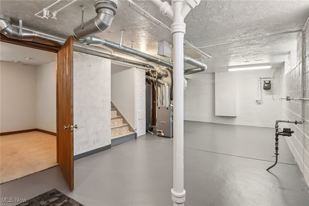 10802 Flower Avenue Cleveland OH 44111