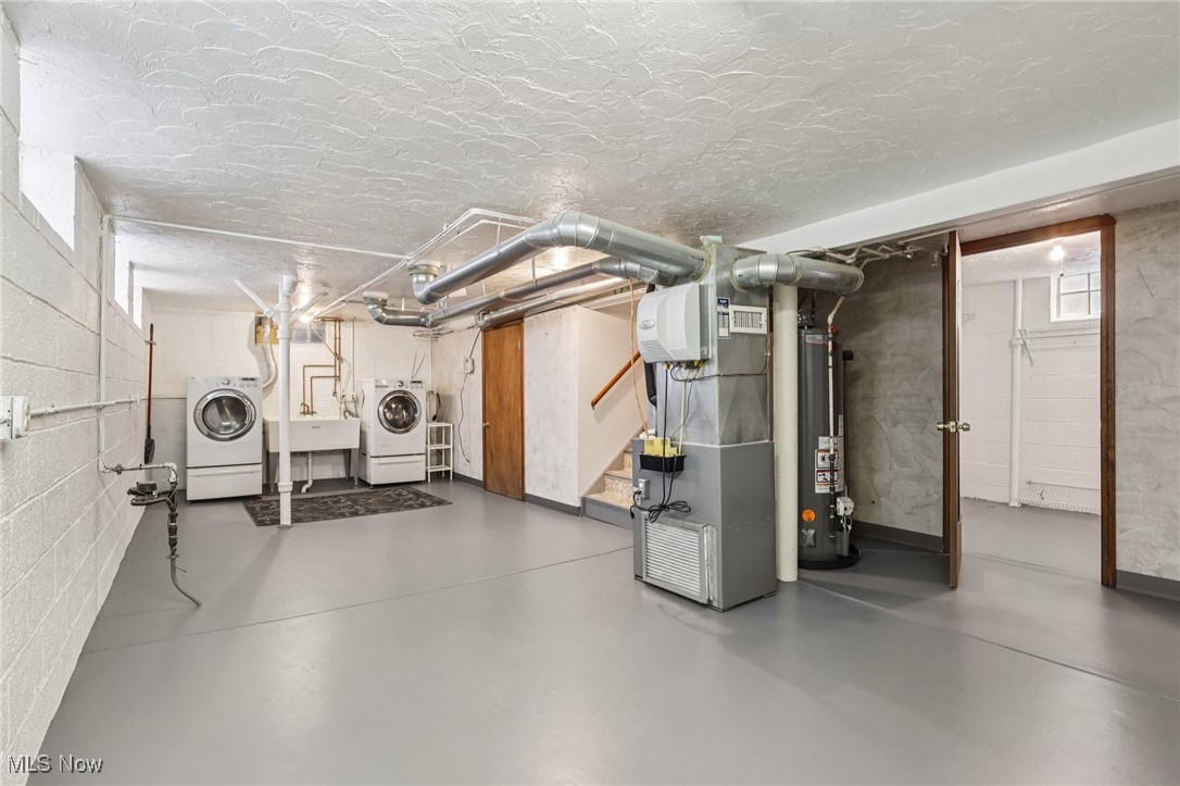 10802 Flower Avenue Cleveland OH 44111