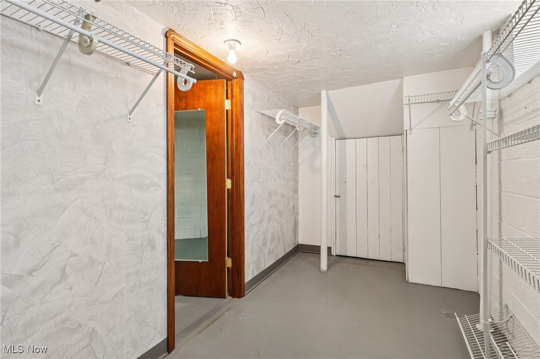 10802 Flower Avenue Cleveland OH 44111