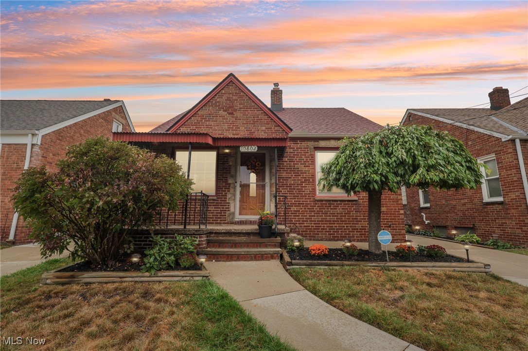 10802 Flower Avenue Cleveland OH 44111