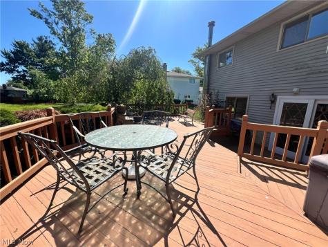16244 Delmont Avenue Strongsville OH 44136