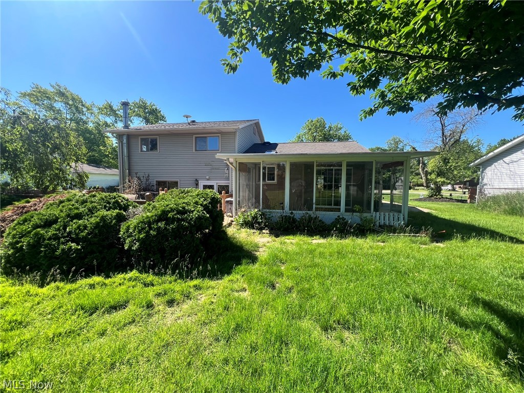 16244 Delmont Avenue Strongsville OH 44136