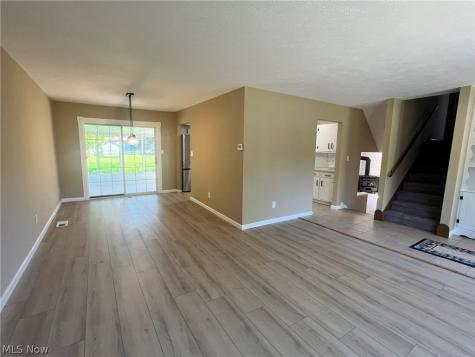 16244 Delmont Avenue Strongsville OH 44136
